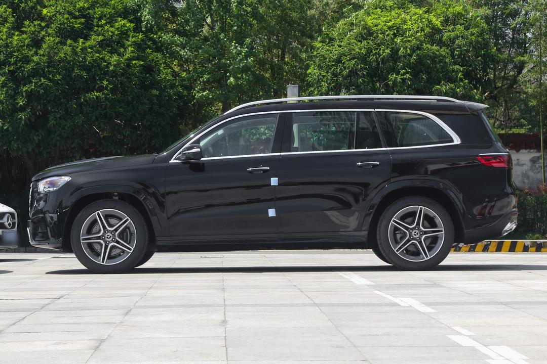 Mercedes-Benz GLS 2026, фото 4