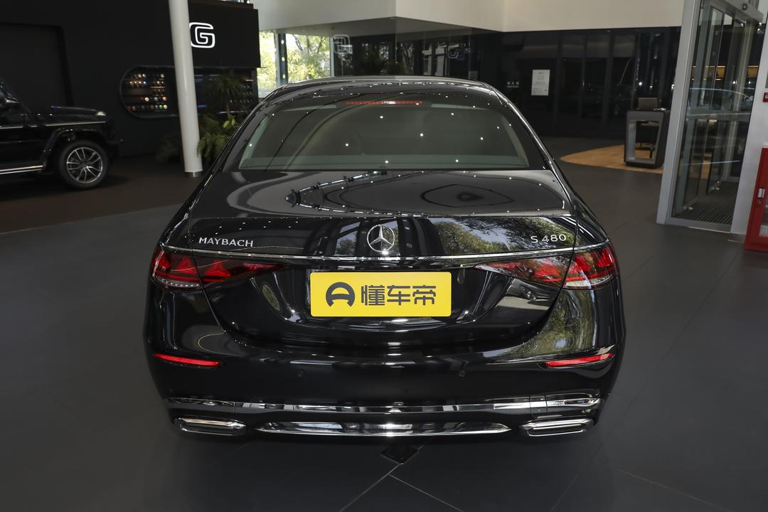 Mercedes-Benz Maybach S-Class 2026, фото 6