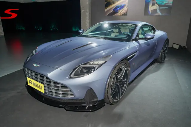 Aston Martin DB12 2026 — купить из Китая под заказ