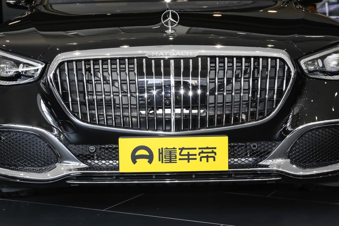 Mercedes-Benz Maybach S-Class 2026, фото 10