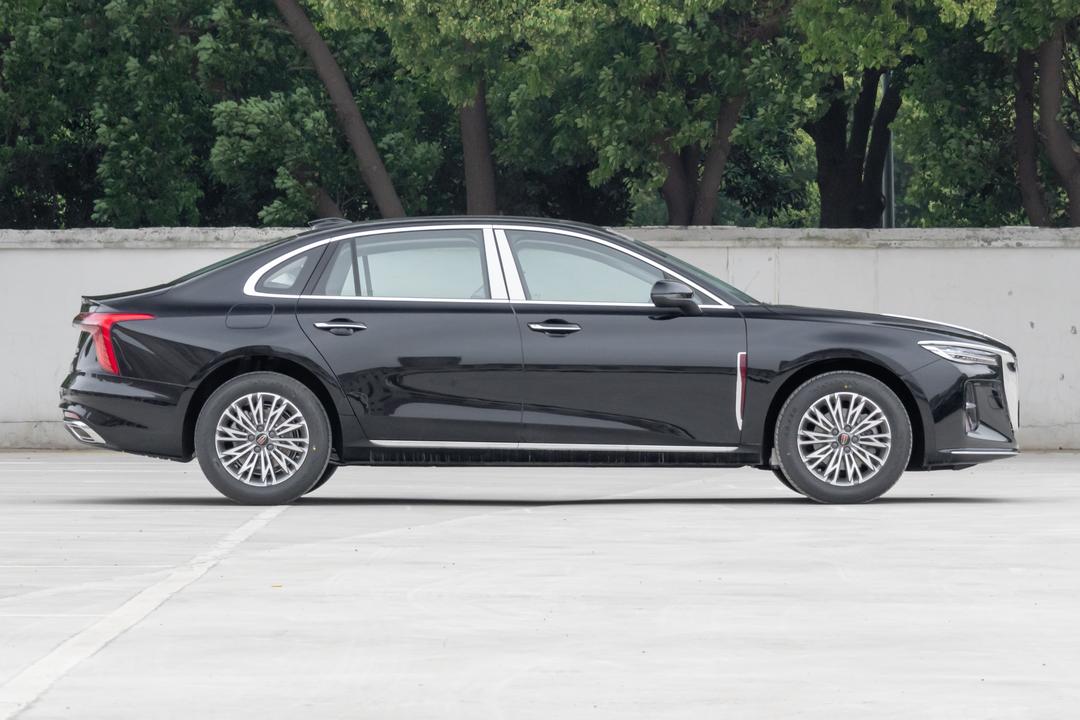 Hongqi H5 2026, фото 8