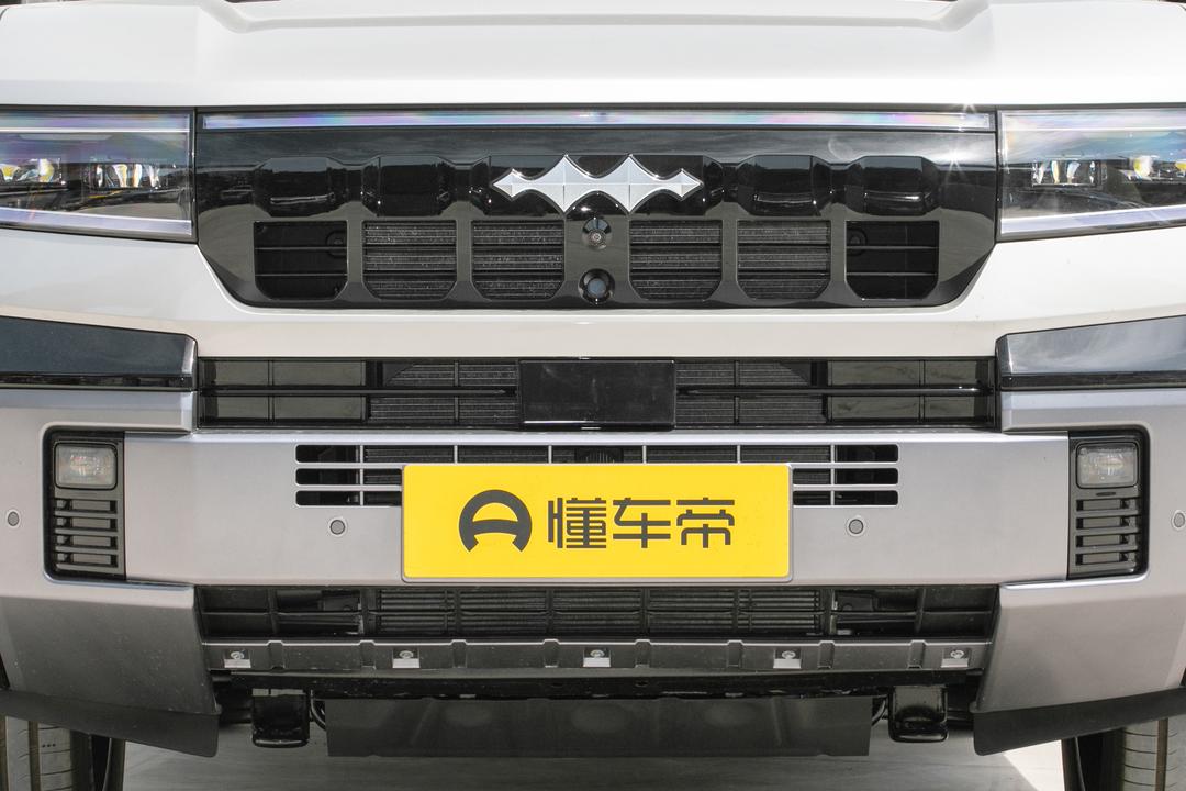 BYD Fangchengbao Leopard 8 2026, фото 10