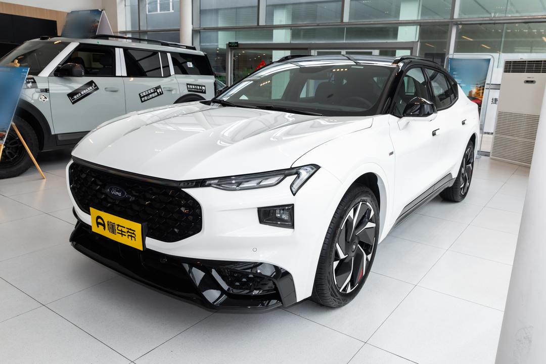 Ford Mondeo 2026, фото 1
