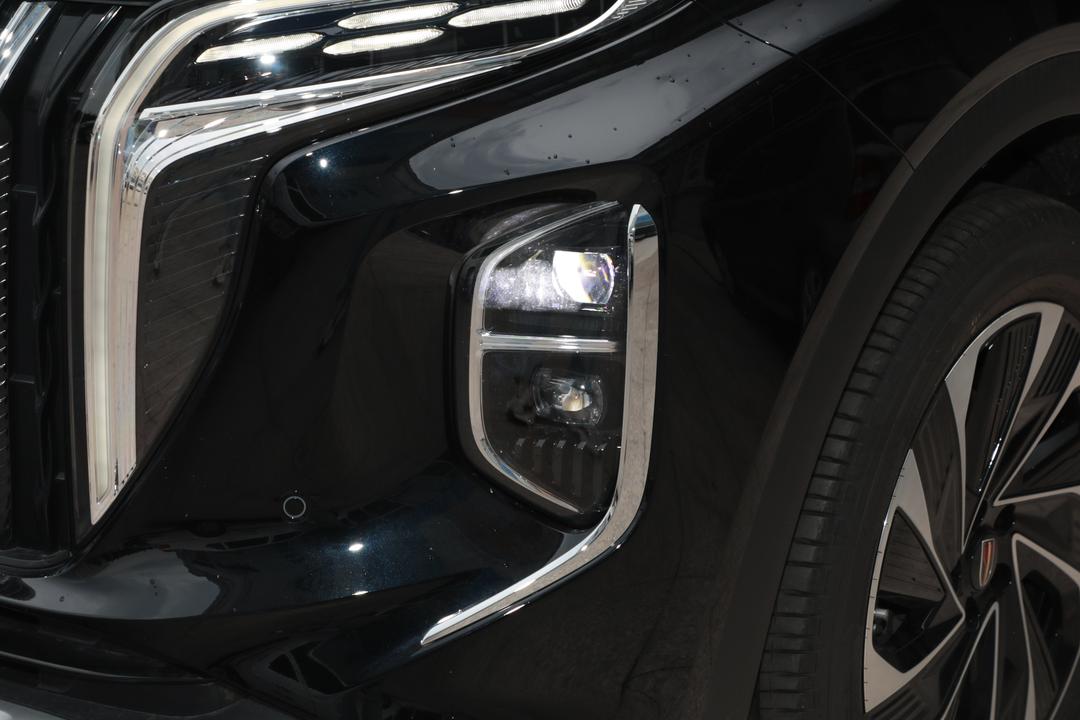 Hongqi HS7 PHEV 2026, фото 14