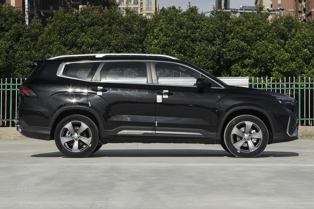 Geely Okavango 2026, фото 8