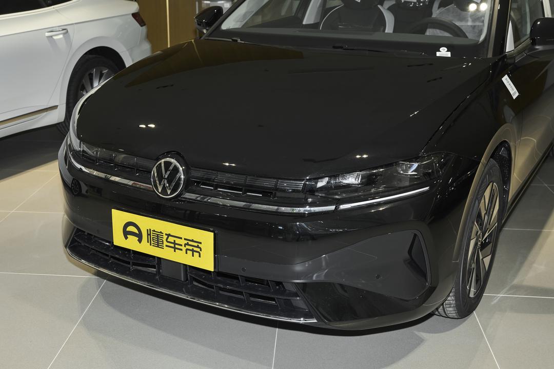 Volkswagen Sagitar 2026, фото 9