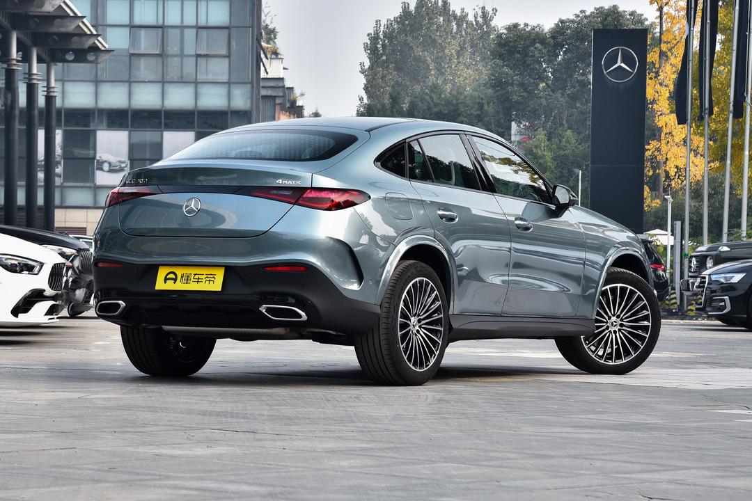 Mercedes-Benz GLC Coupe 2026, фото 7