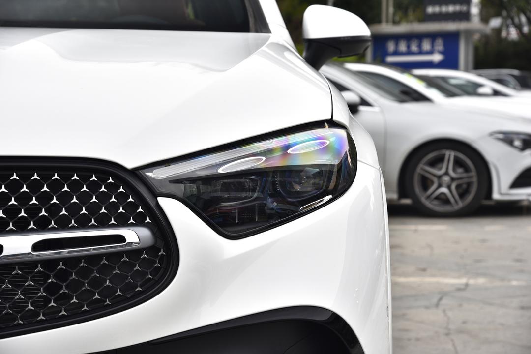 Mercedes-Benz GLC-Class 2026, фото 11