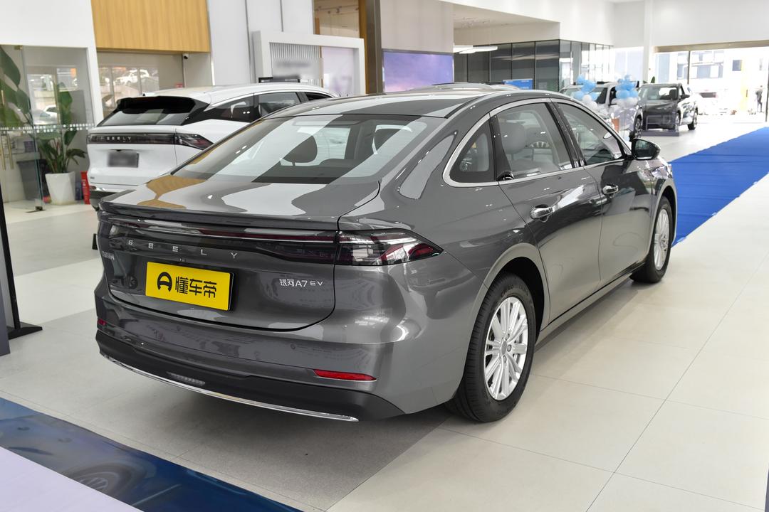 Geely A7 EV 2026, фото 7