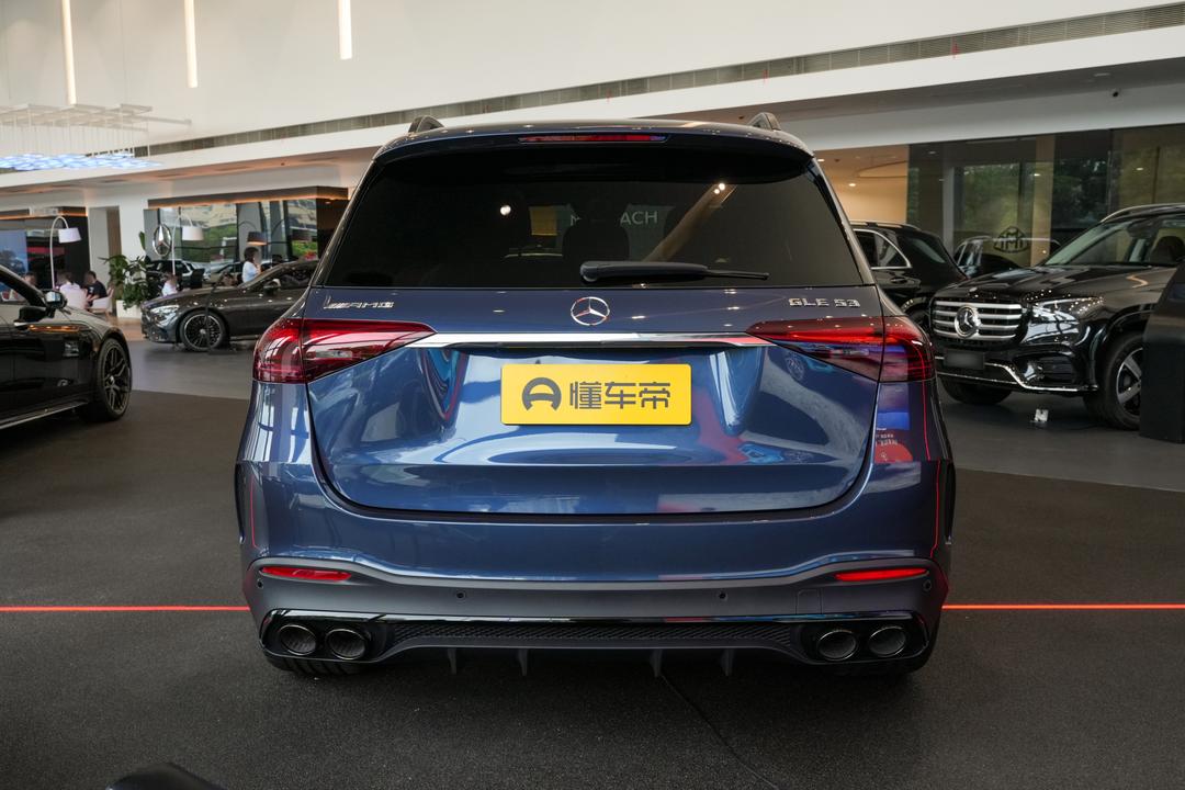 Mercedes-Benz GLE AMG 2026, фото 6