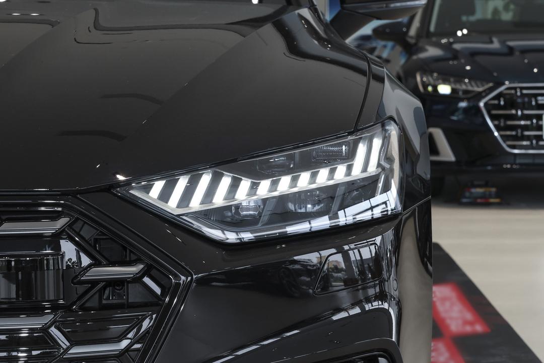 Audi A7L 2026, фото 12