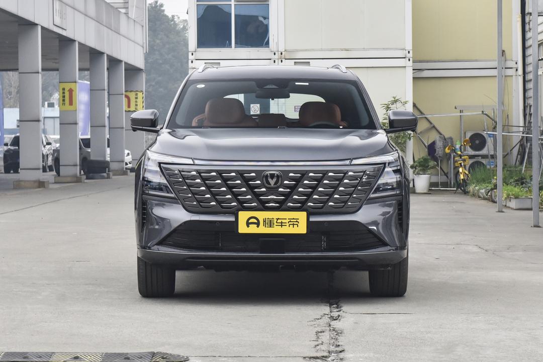 Changan CS75 PLUS 2026, фото 2