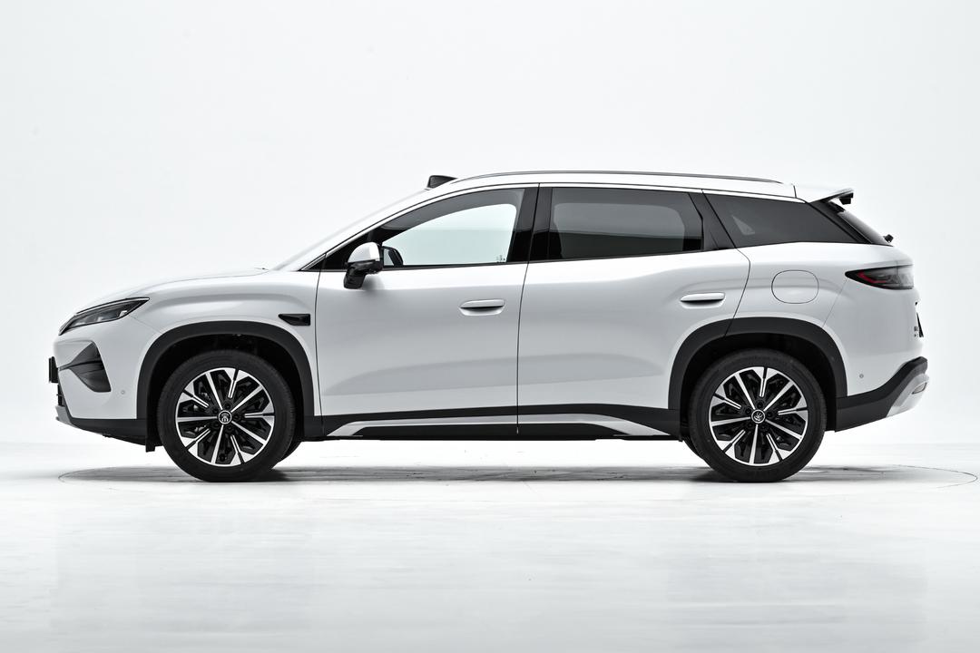 BYD Song Ultra DM 2026, фото 4