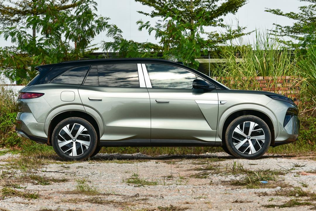 BYD Tang L DM 2026, фото 8