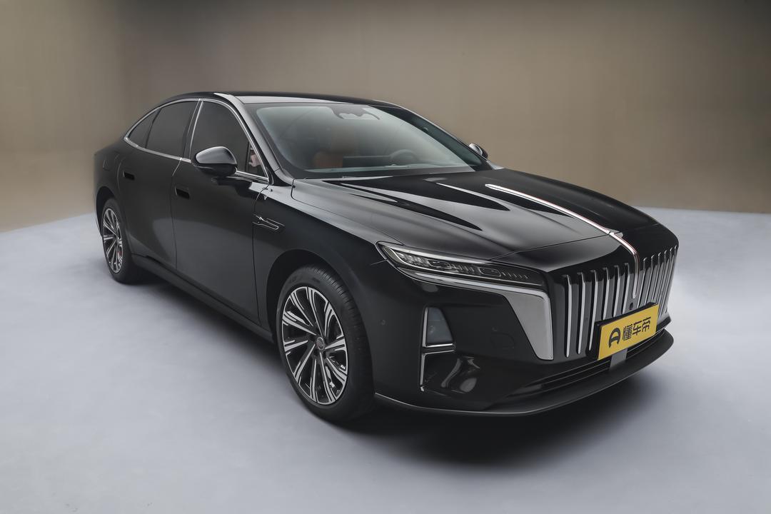 Hongqi H7 PHEV 2026, фото 3