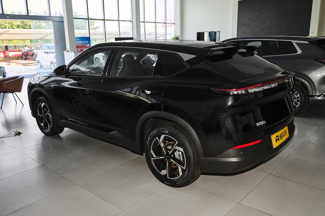 Dongfeng L7 EV 2026, фото 5