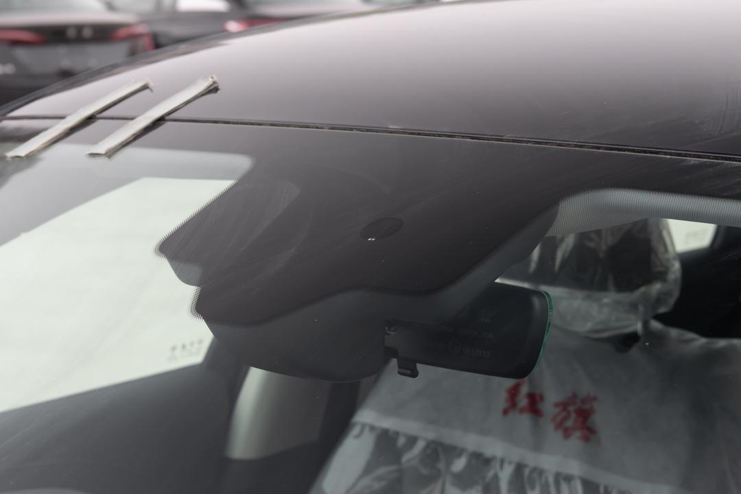 Hongqi H5 2026, фото 15