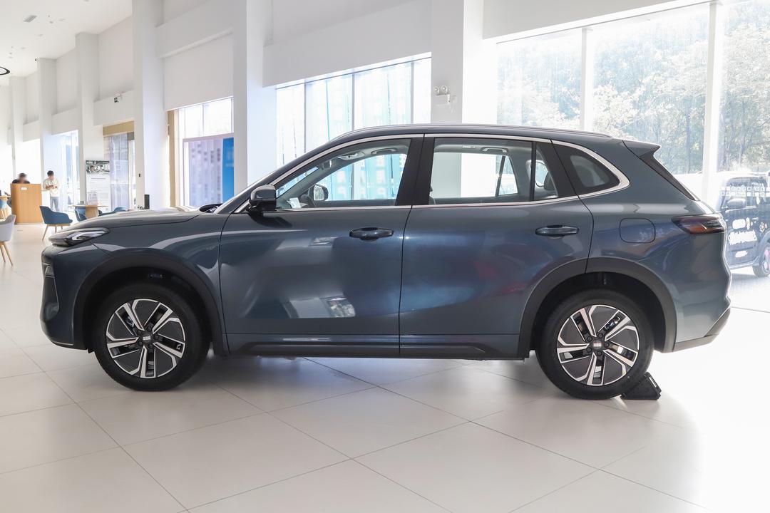 Geely Starship 7 EM-i 2026, фото 4