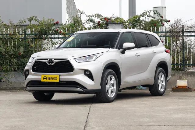 Toyota Highlander 2026 — купить из Китая под заказ