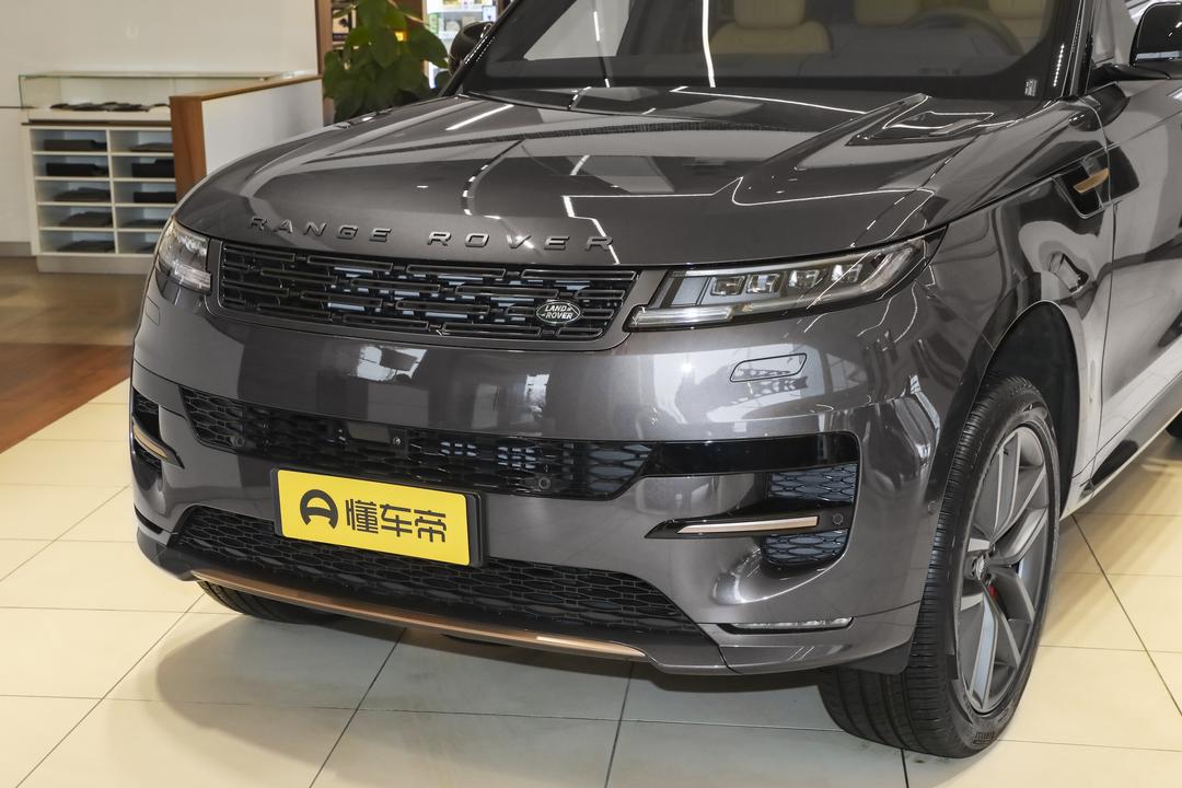 Land Rover Range Rover Sport 2026, фото 9