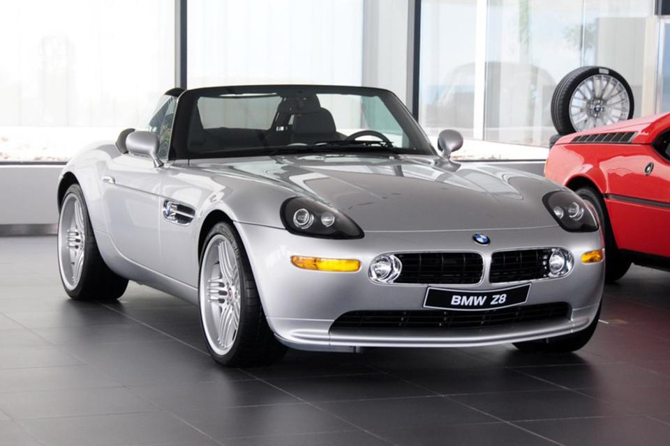 宝马z8