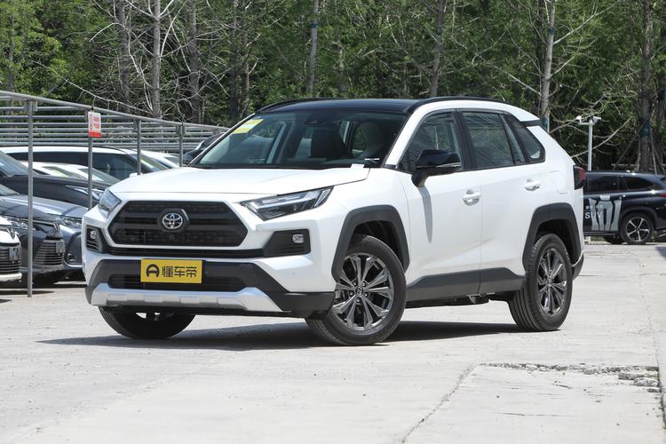 2023 2.0L CVT 4WD Expedition PLUS Edition