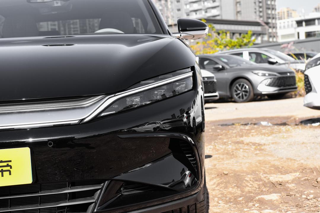 BYD Han DM 2026, фото 12