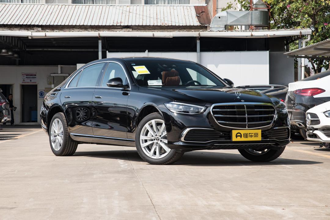 Mercedes-Benz S-Class 2026, фото 3