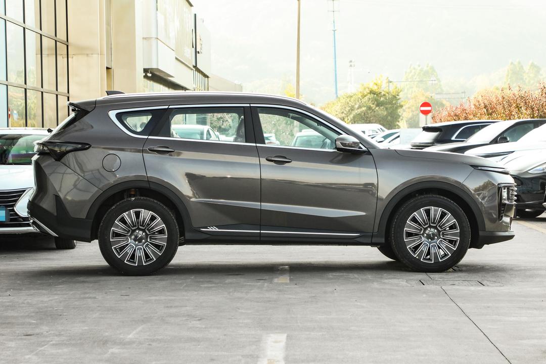 Jetour X70 PLUS 2026, фото 8