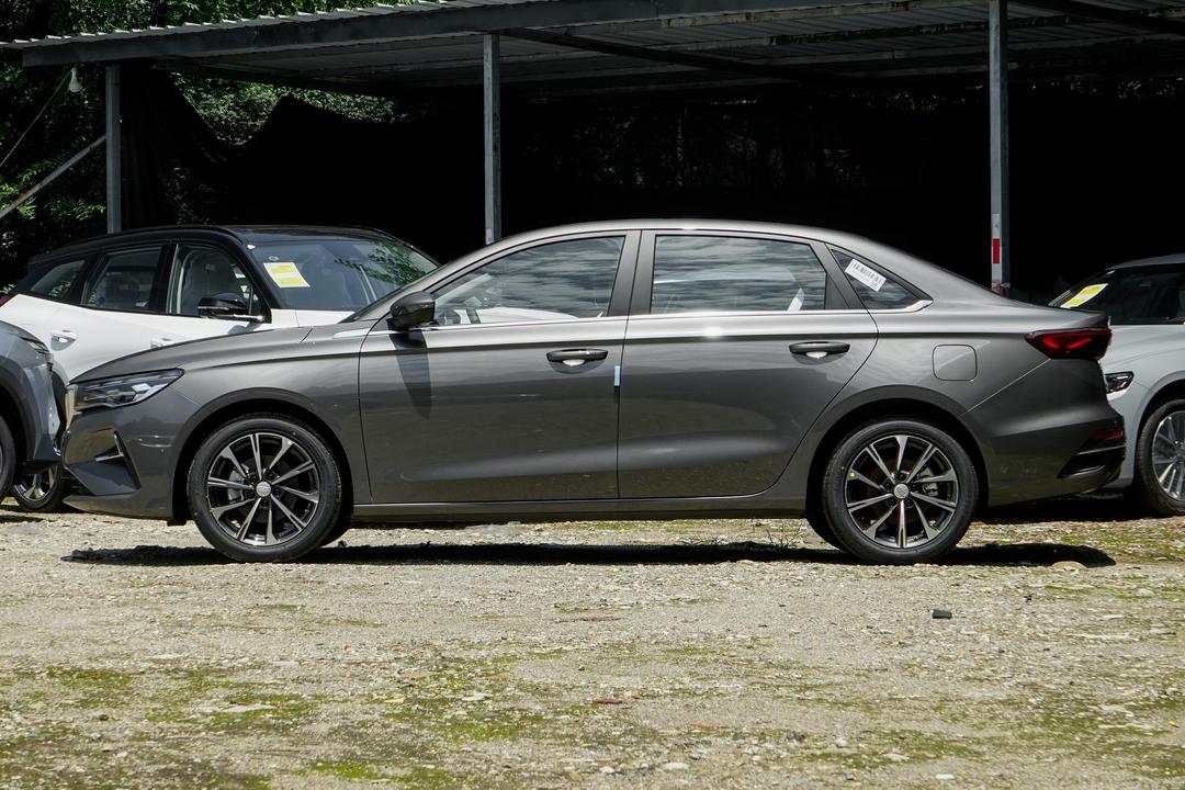 Geely Emgrand 2026, фото 4