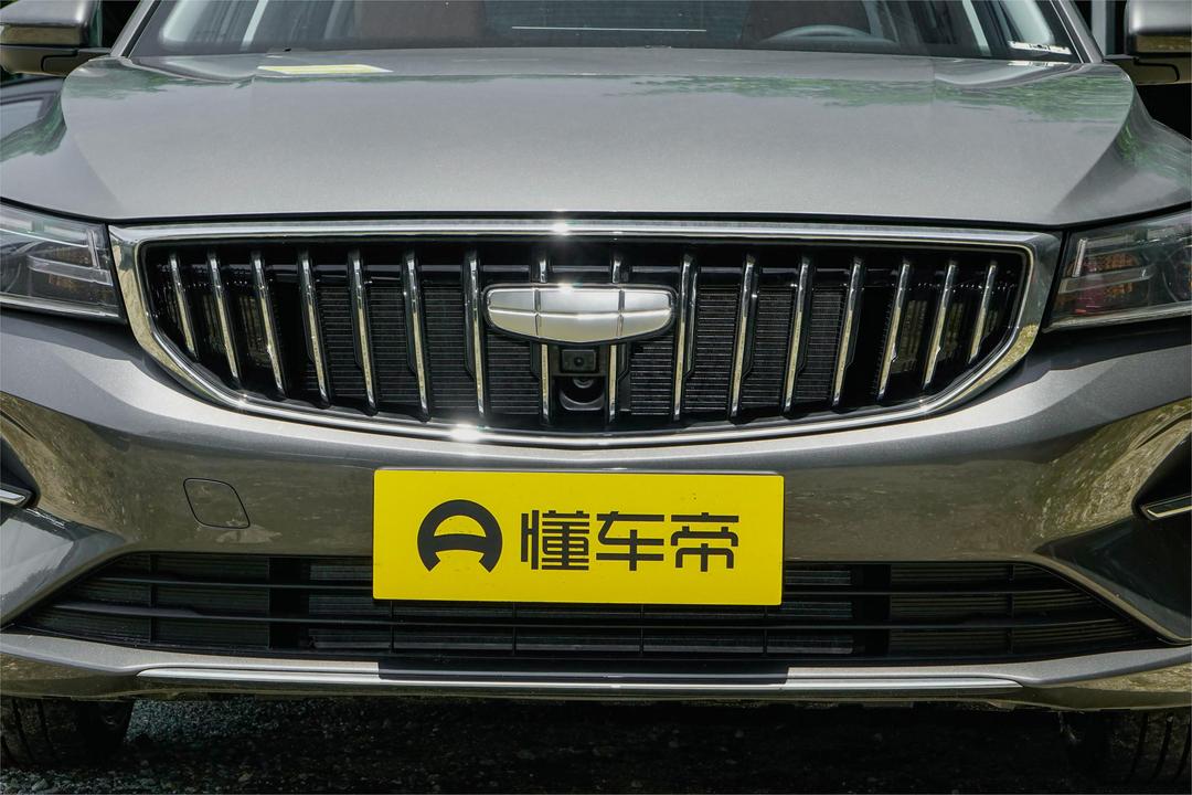 Geely Emgrand 2026, фото 10