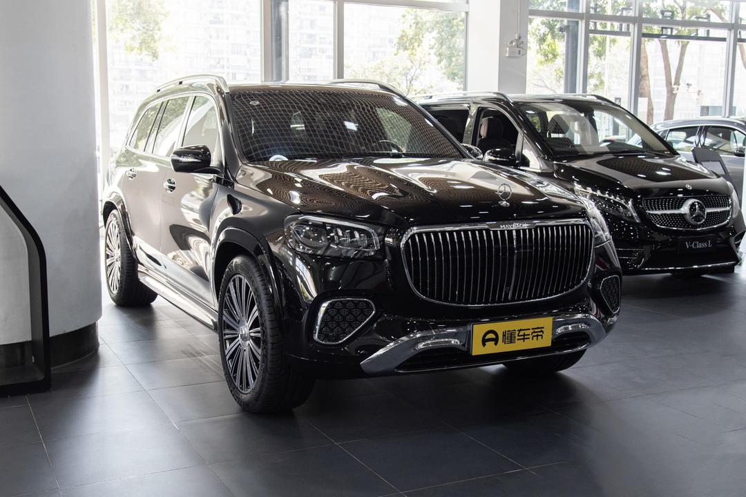 Mercedes-Benz Maybach GLS 2026, фото 3