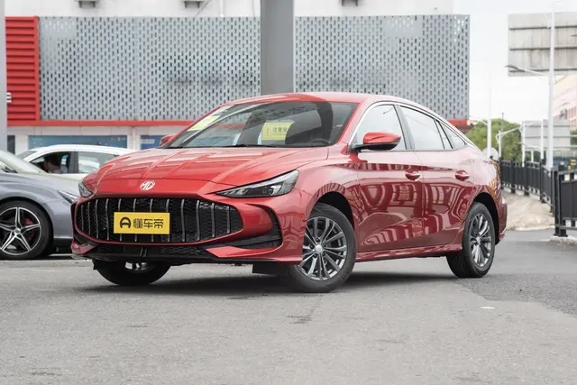 MG MG5 2026 — купить из Китая под заказ