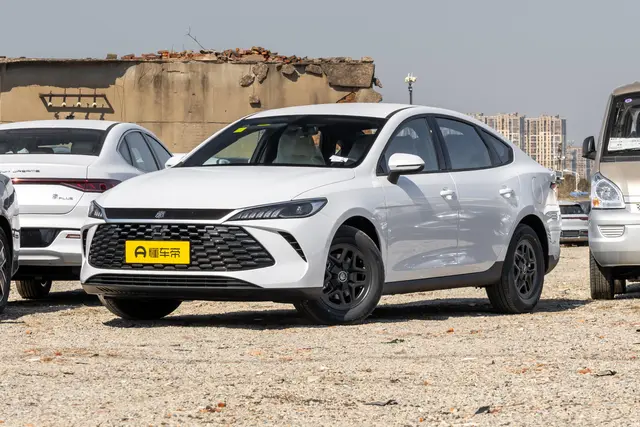 BYD Qin PLUS DM 2026 — купить из Китая под заказ