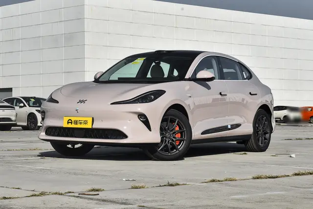 IM LS6 2026 — купить из Китая под заказ