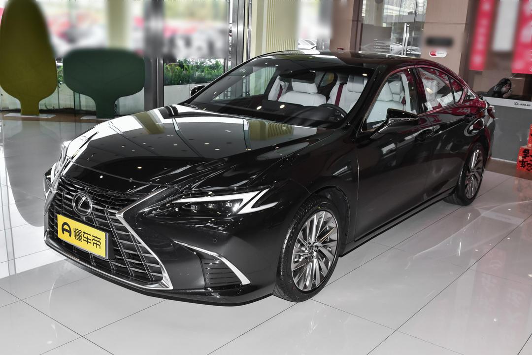 Lexus ES 2026, фото 1