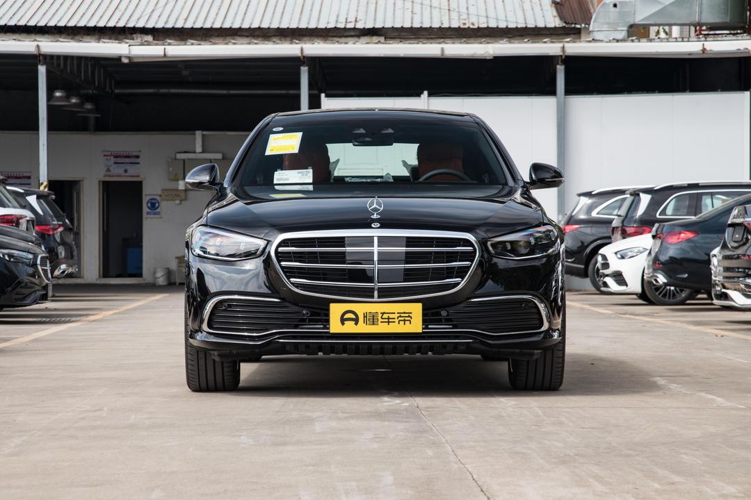 Mercedes-Benz S-Class 2026, фото 2