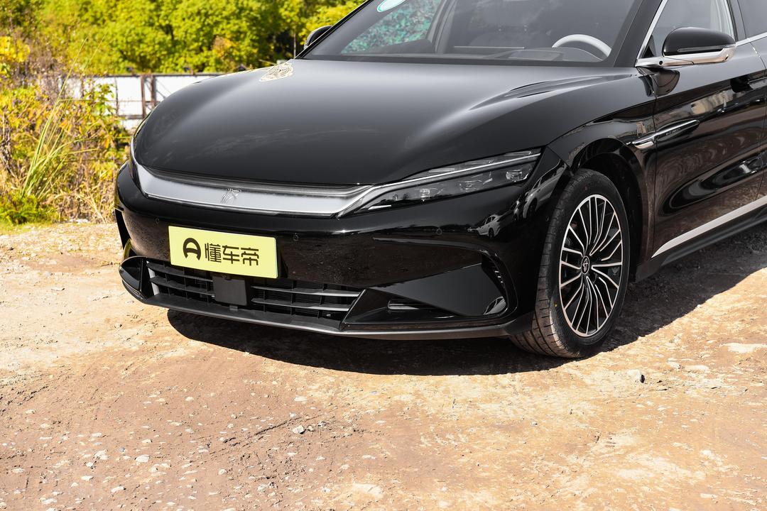 BYD Han DM 2026, фото 9