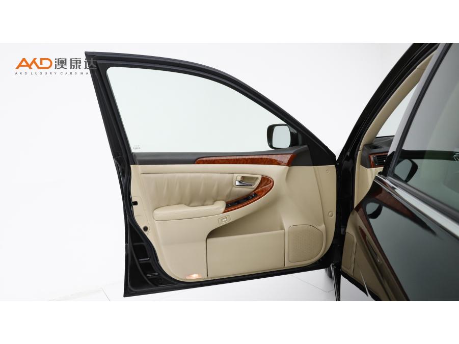 Toyota Crown 2007 2.5L Royal