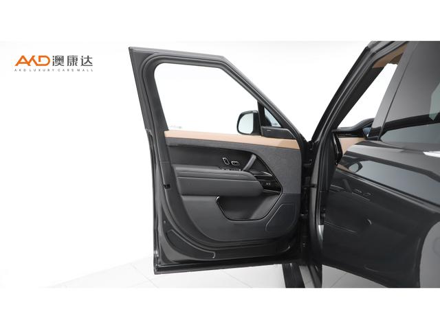 Land Rover Range Rover Sport 2023 3.0 L 6 DYNAMIC SE — фото 9
