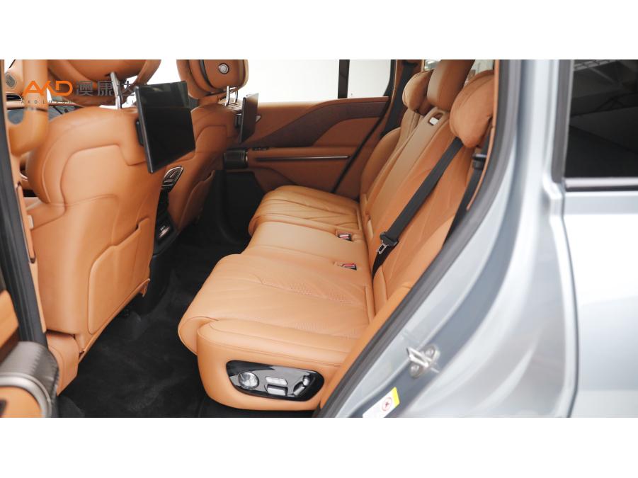 Yangwang U8 2023 Luxury