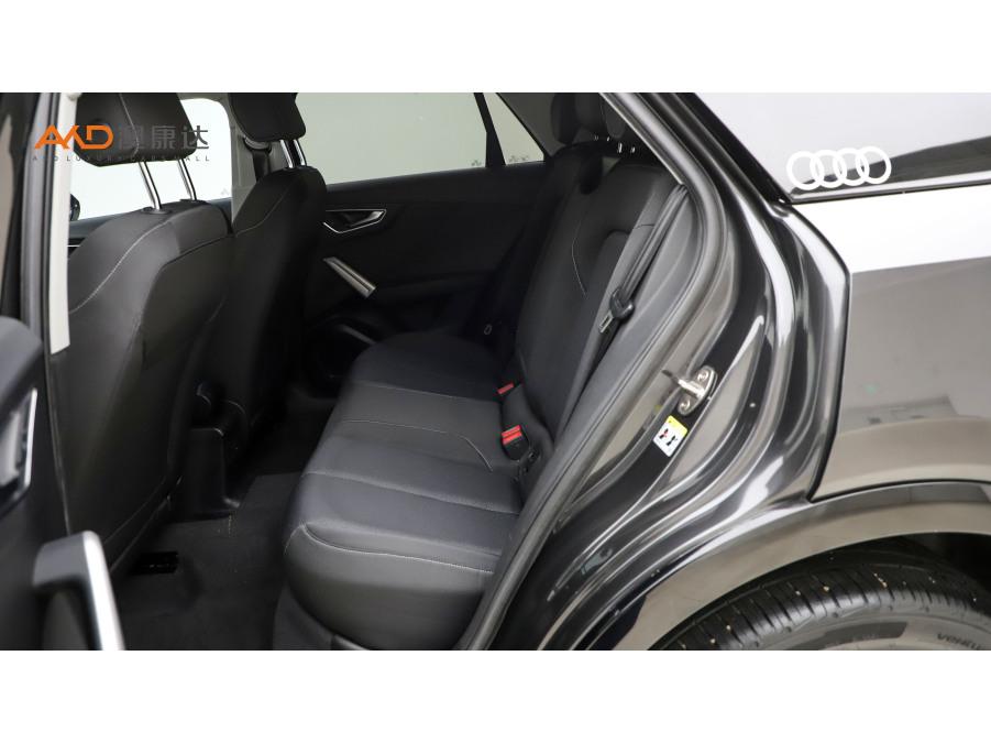Audi Q2L, фото 10