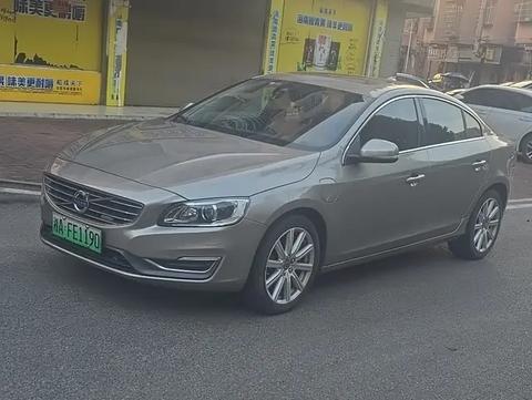 Volvo S60 PHEV