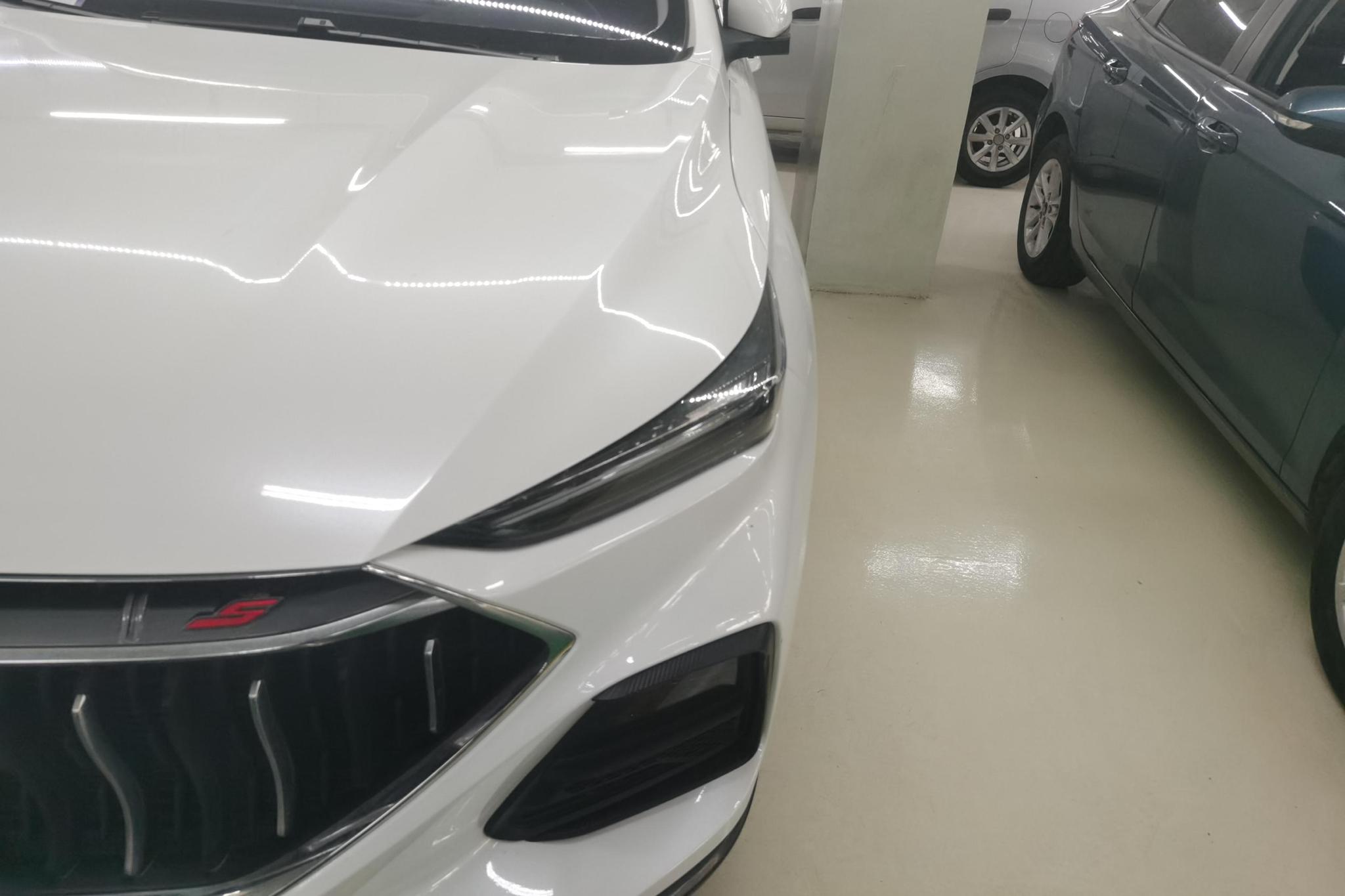 Oshan X5 2021 1.5T DCT Elite