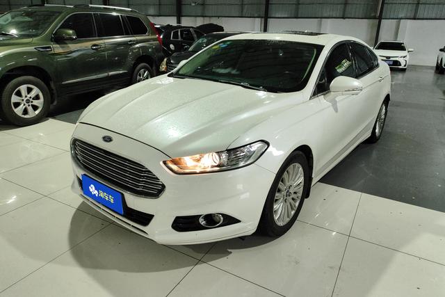 Ford Mondeo 2013 года выпуска