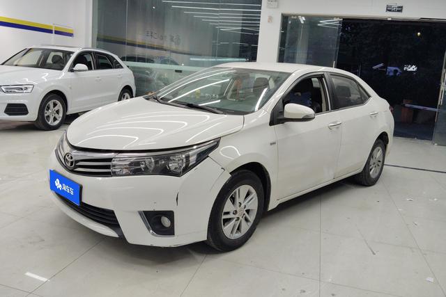 Toyota Corolla Cross 2017 года выпуска