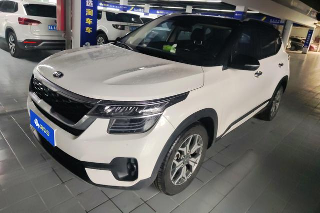Kia Stonic 2021 года выпуска