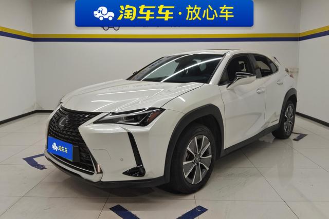 Lexus UX 2020 года выпуска