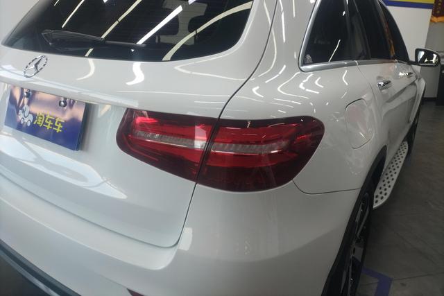 Mercedes Benz GLC 2018 — фото 11