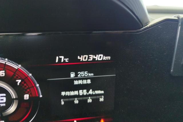 Hyundai Elantra 2021 1.5 L CVT LUX — фото 11